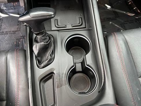 Used 2023 Dodge Durango R/T RWD image 40