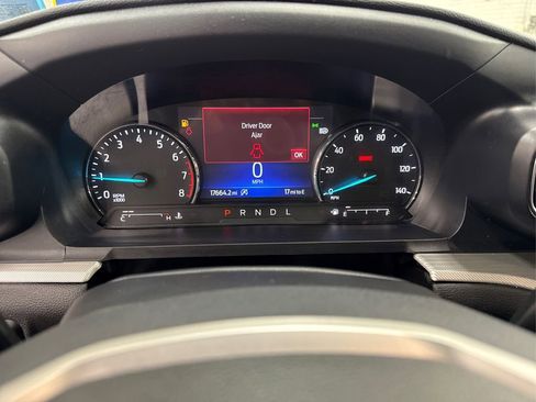 Used 2024 Ford Explorer XLT w/ Equipment Group 202A image 23