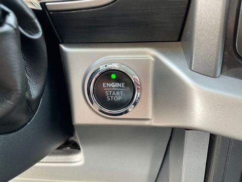 Used 2021 Ford F150 XLT w/ Equipment Group 302A High image 34