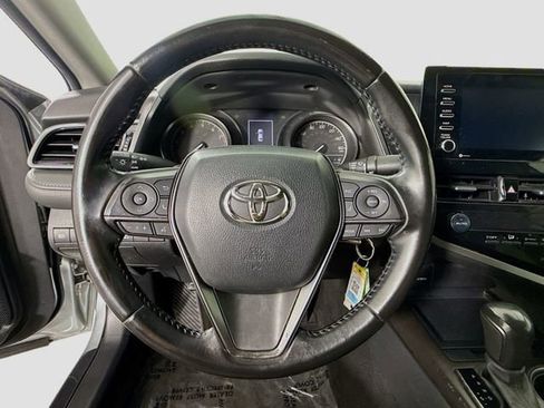 Certified 2021 Toyota Camry SE FWD image 11