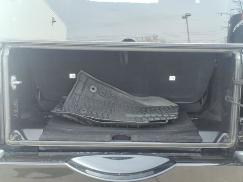 Used 2018 Jeep Wrangler Sport image 7