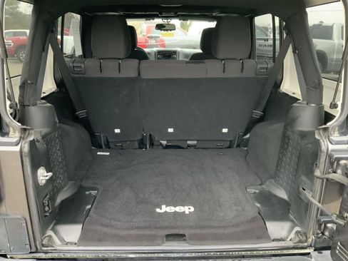 Used 2017 Jeep Wrangler Unlimited Sport w/ Quick Order Package 24S image 8