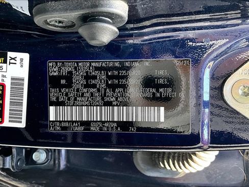 Certified 2021 Toyota Highlander Platinum AWD/4WD image 19