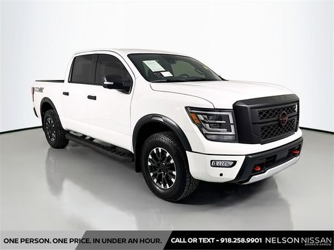 Certified 2023 Nissan Titan PRO-4X w/ Pro-4x Convenience Package image 3