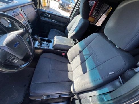 Used 2016 Ford Expedition EL XL image 10