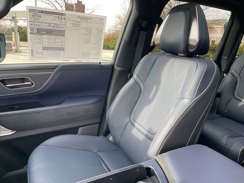 New 2026 INFINITI QX80 4WD w/ Sport Exterior Package image 11