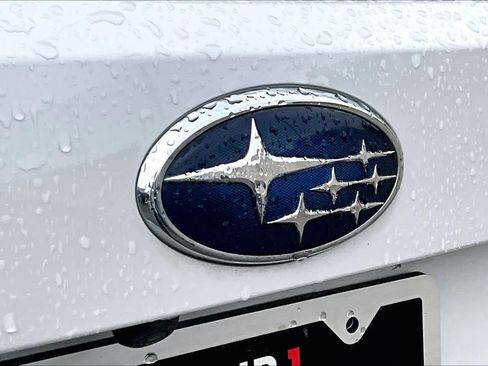 Used 2021 Subaru Forester Premium AWD/4WD image 34