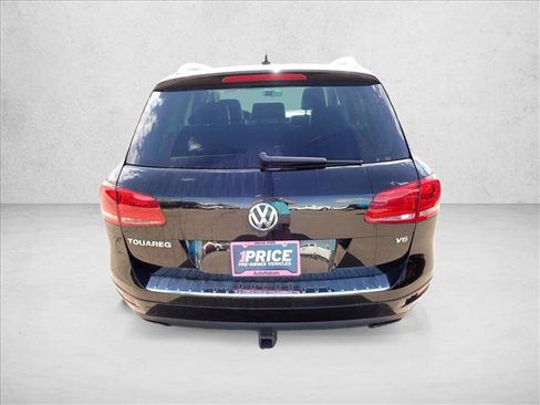 Used 2013 Volkswagen Touareg Sport AWD/4WD image 3