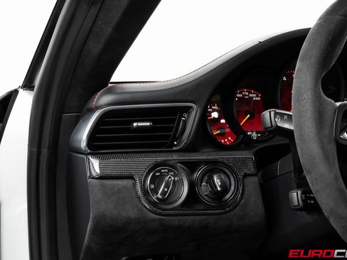 Used 2019 Porsche 911 GT3 image 28