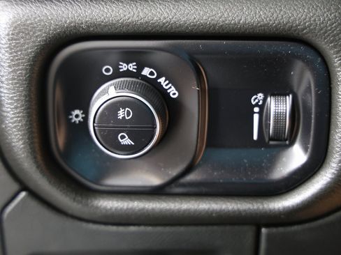 Used 2024 RAM 1500 Tradesman w/ Night Edition image 22