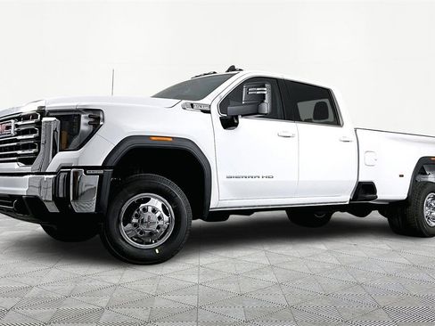 New 2026 GMC Sierra 3500 SLE w/ SLE Value Package image 1