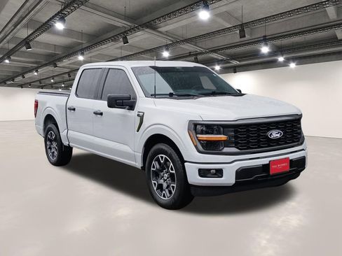 Used 2024 Ford F150 STX RWD image 2