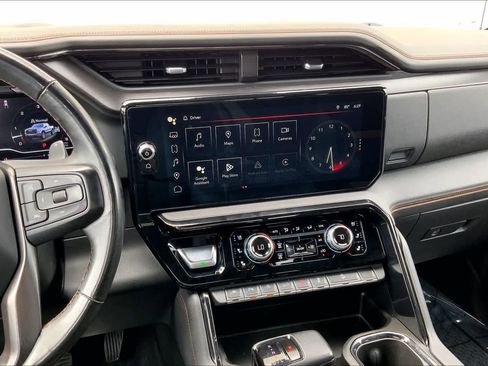 Used 2023 GMC Sierra 1500 AT4 w/ AT4 Premium Package AWD/4WD image 15