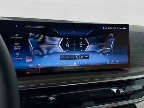 New 2026 BMW X5 xDrive40i w/ M Sport Package image 16