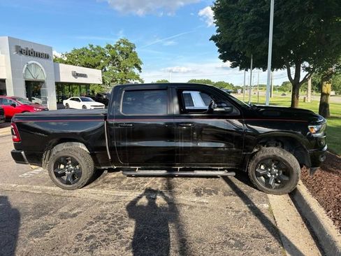 Used 2019 RAM 1500 Big Horn AWD/4WD image 1