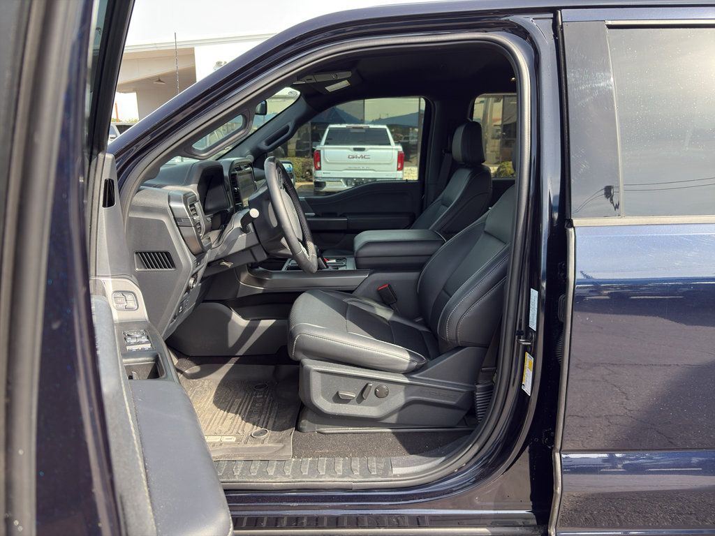 Used 2025 Ford F150 Lariat w/ Equipment Group 501A Mid AWD/4WD image 11