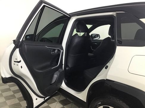 Used 2021 Toyota RAV4 XSE image 19