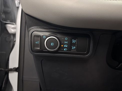 New 2026 Ford Explorer Active w/ Active Comfort Package image 22