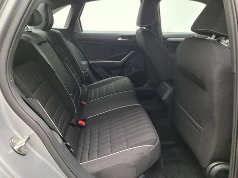 Used 2024 Volkswagen Jetta Sport image 19