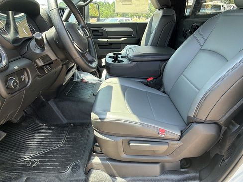 New 2026 RAM 4500 Tradesman w/ Chrome Appearance Group AWD/4WD image 16