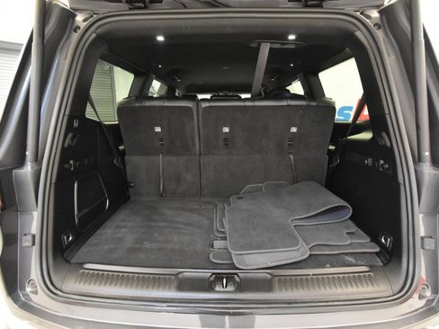 Used 2022 Jeep Wagoneer Series II image 32