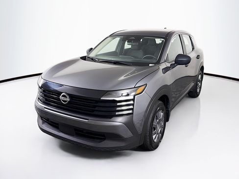Used 2025 Nissan Kicks S FWD image 3