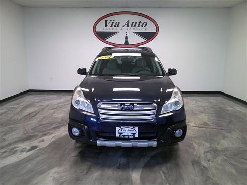 Used 2014 Subaru Outback 3.6R Limited image 5