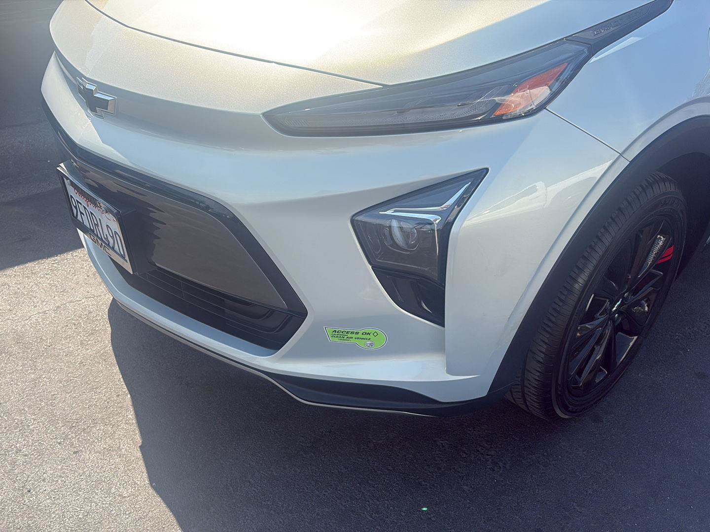 Used 2023 Chevrolet Bolt EUV LT w/ Convenience Package FWD image 11