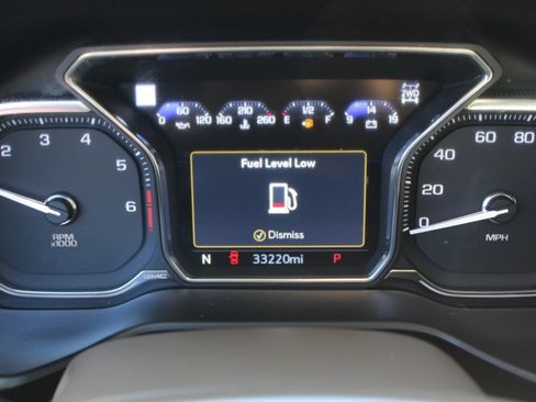 Used 2021 GMC Yukon Denali w/ LPO, Illumination Package image 27