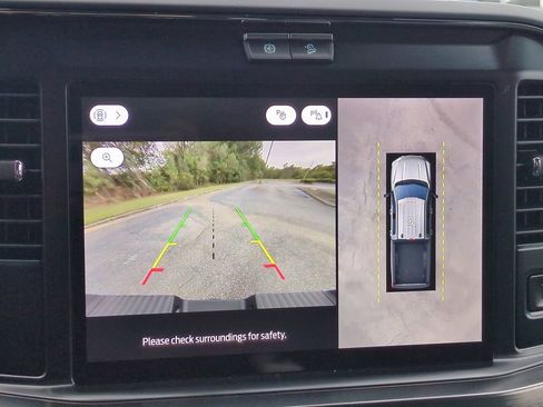 New 2026 Ford F350 Lariat w/ Chrome Package image 21