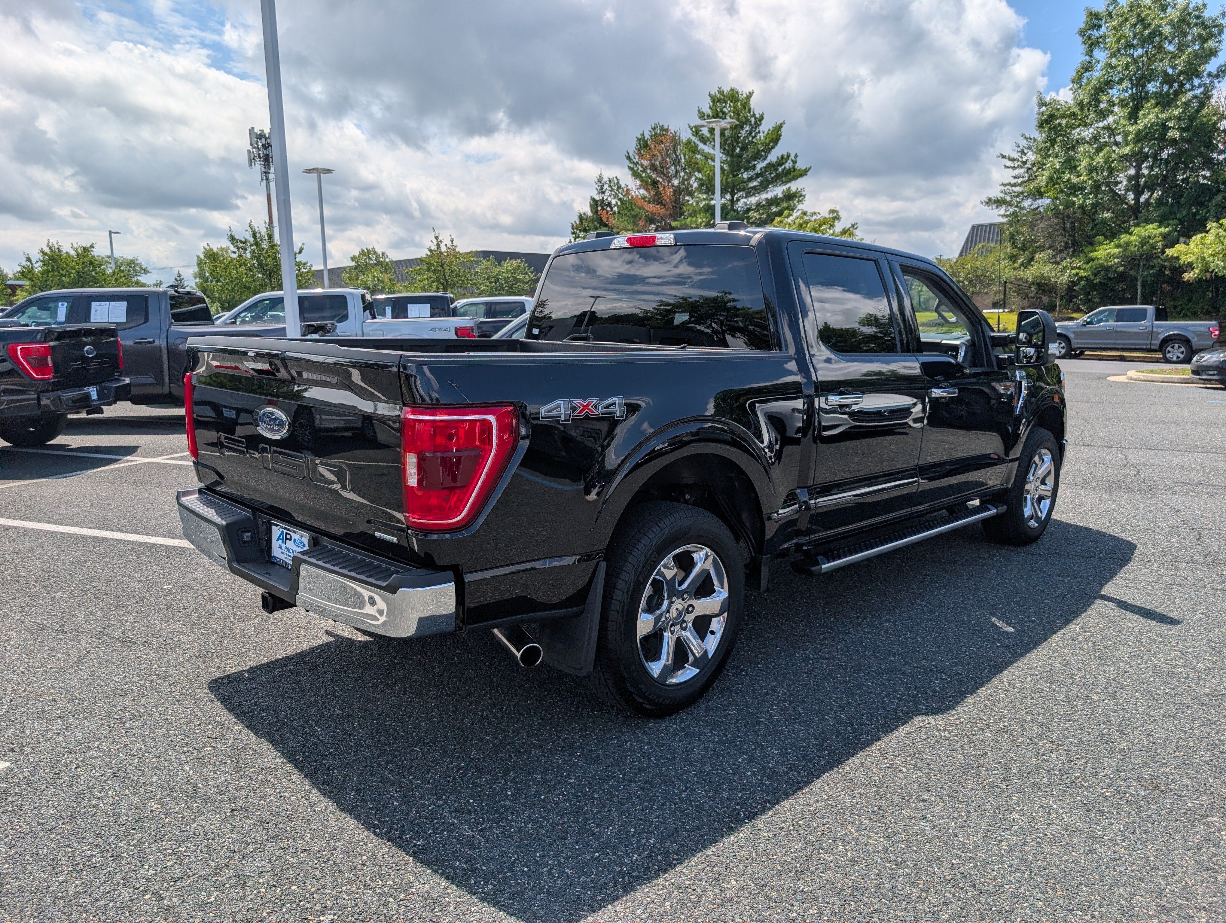 Certified 2022 Ford F150 XLT w/ Equipment Group 302A High AWD/4WD image 4