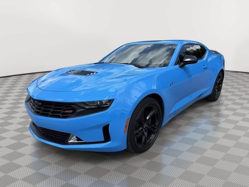 Used 2022 Chevrolet Camaro LT w/ RS Package RWD image 3