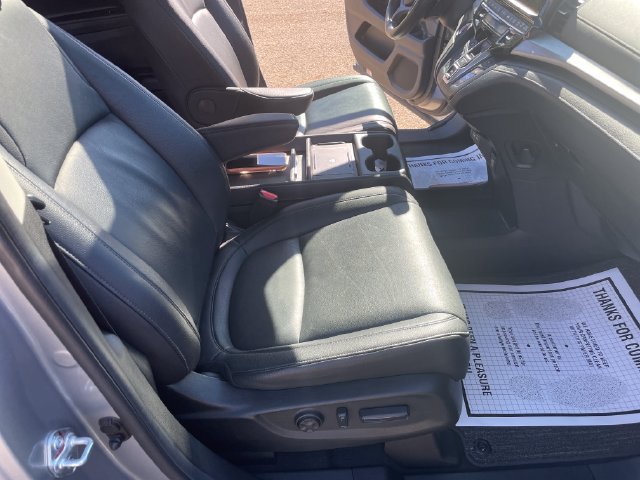 Used 2025 Honda Odyssey EX-L image 62