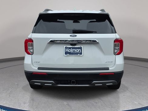 Certified 2023 Ford Explorer XLT w/ Equipment Group 202A AWD/4WD image 6