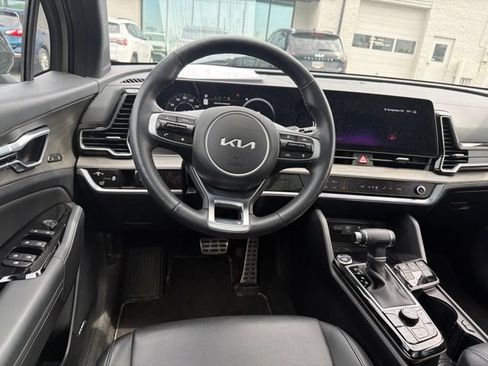 Used 2025 Kia Sportage X-Pro AWD/4WD image 11
