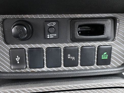 Used 2021 Mitsubishi Outlander SEL image 15