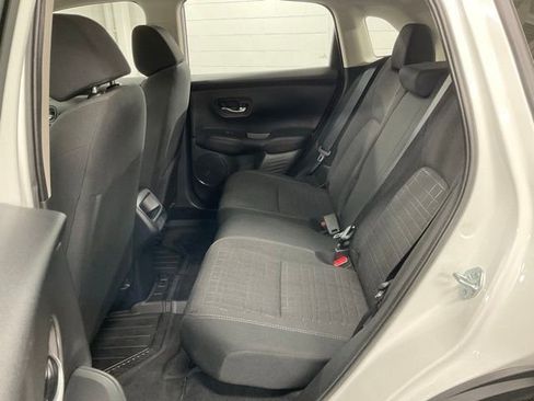 Certified 2025 Honda HR-V LX image 11