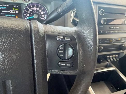 Used 2016 Ford F250 XLT w/ XLT Premium Package AWD/4WD image 16