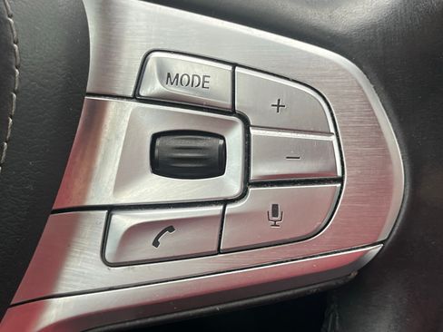 Used 2018 BMW 740i RWD image 20