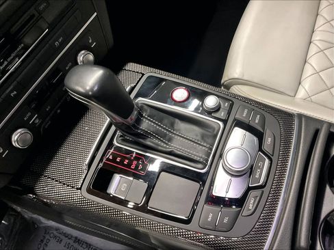 Used 2017 Audi S6 Premium Plus image 18