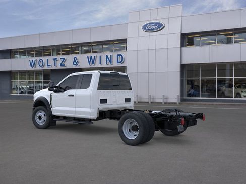 New 2026 Ford F550 4x4 Supercab Super Duty image 4