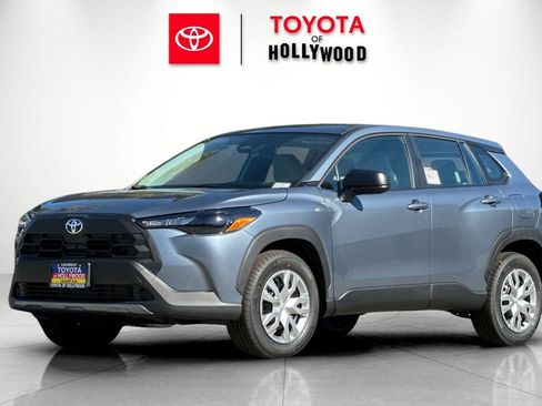 New 2026 Toyota Corolla Cross L image 7