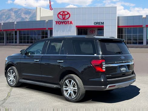 Used 2024 Ford Expedition Limited image 5