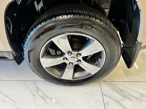 Used 2017 Jeep Compass High Altitude AWD/4WD image 29
