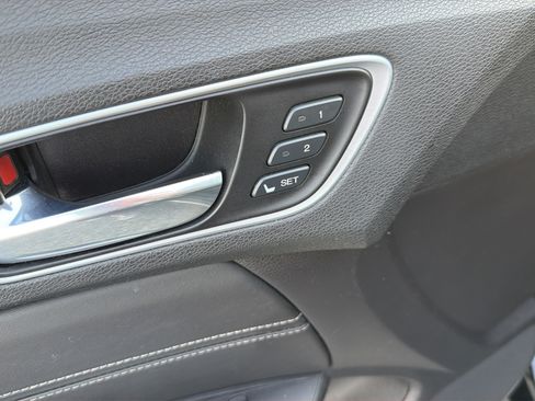 Used 2018 Acura TLX V6 w/ Technology Package FWD image 26