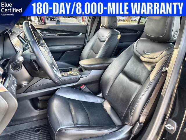 Used 2021 Cadillac XT6 Premium Luxury w/ LPO, ONYX Package FWD image 20