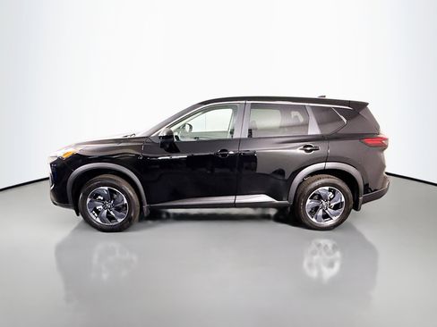Used 2026 Nissan Rogue SV image 6