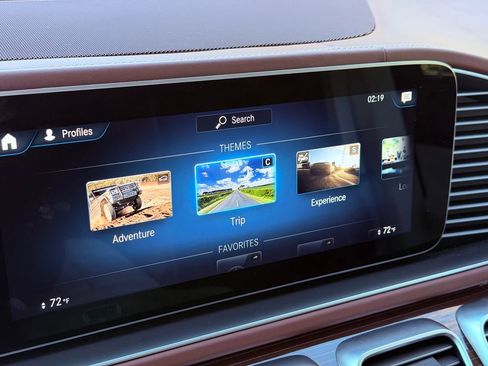 Used 2023 Mercedes-Benz Maybach GLS 600 4MATIC image 25