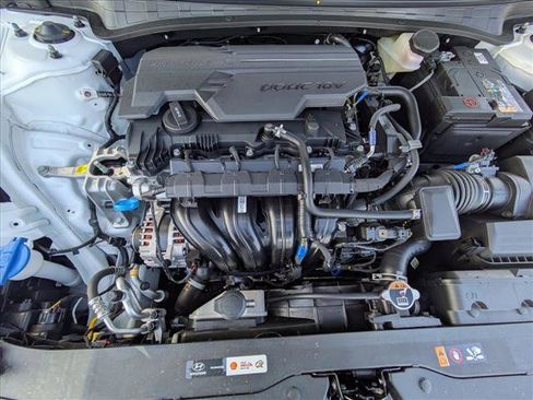 New 2026 Hyundai Elantra SEL Sport Premium image 18