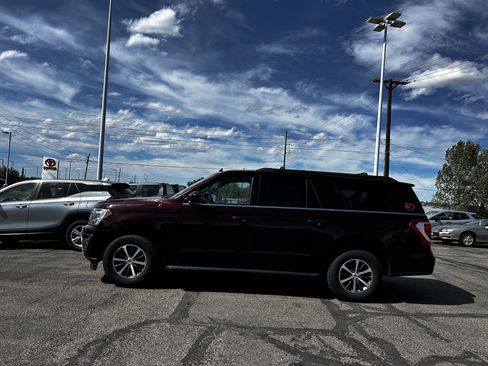 Used 2021 Ford Expedition Max XLT AWD/4WD image 2